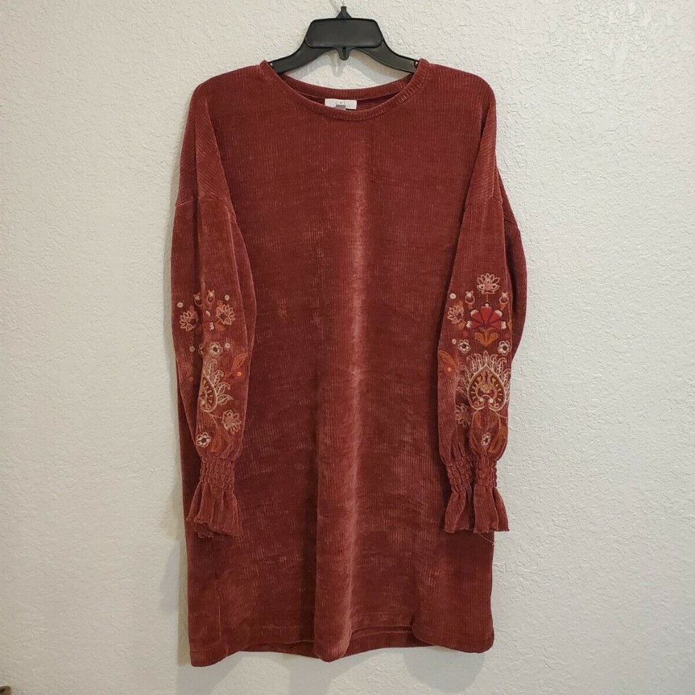 COPY - c + j Collections Velour Dress Embroidered…